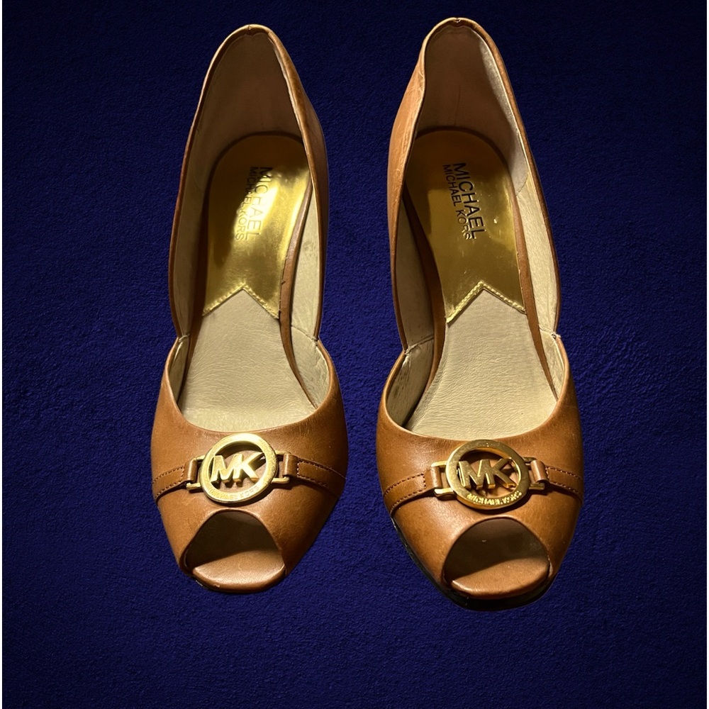 Michael Kors Rochelle Leather Wedges